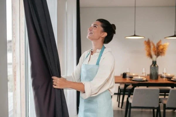Curtain cleaning service in Manchester